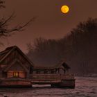 Österreich, Südsteiermark, Mureck: Update zum Foto Vollmond über die Schiffsmühle. 