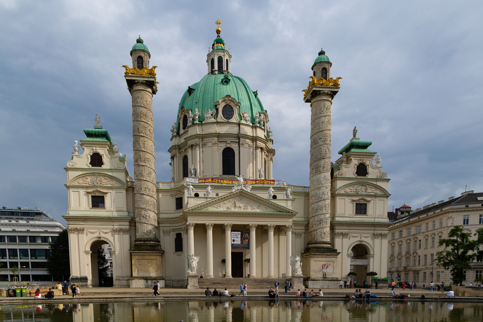 Österreich Wien Karlskirche