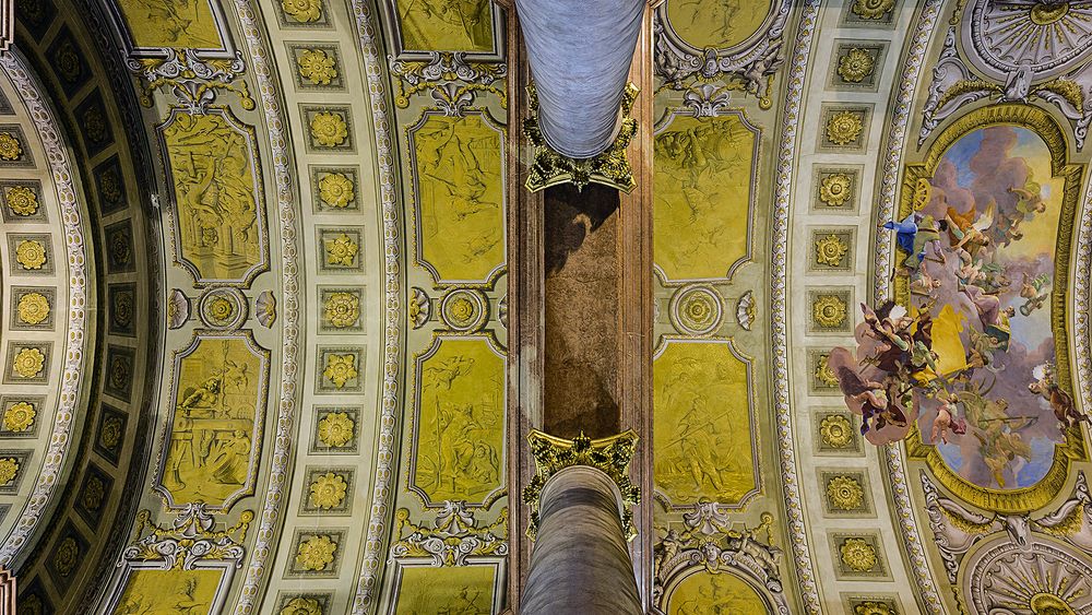 ÖSTERREICHISCHE NATIONALBIBLIOTHEK WIEN (2)