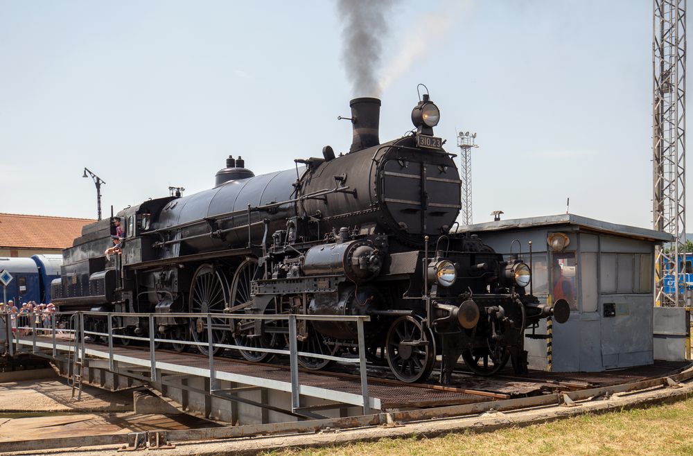 österreichische Schnellzug-Dampflokomotive