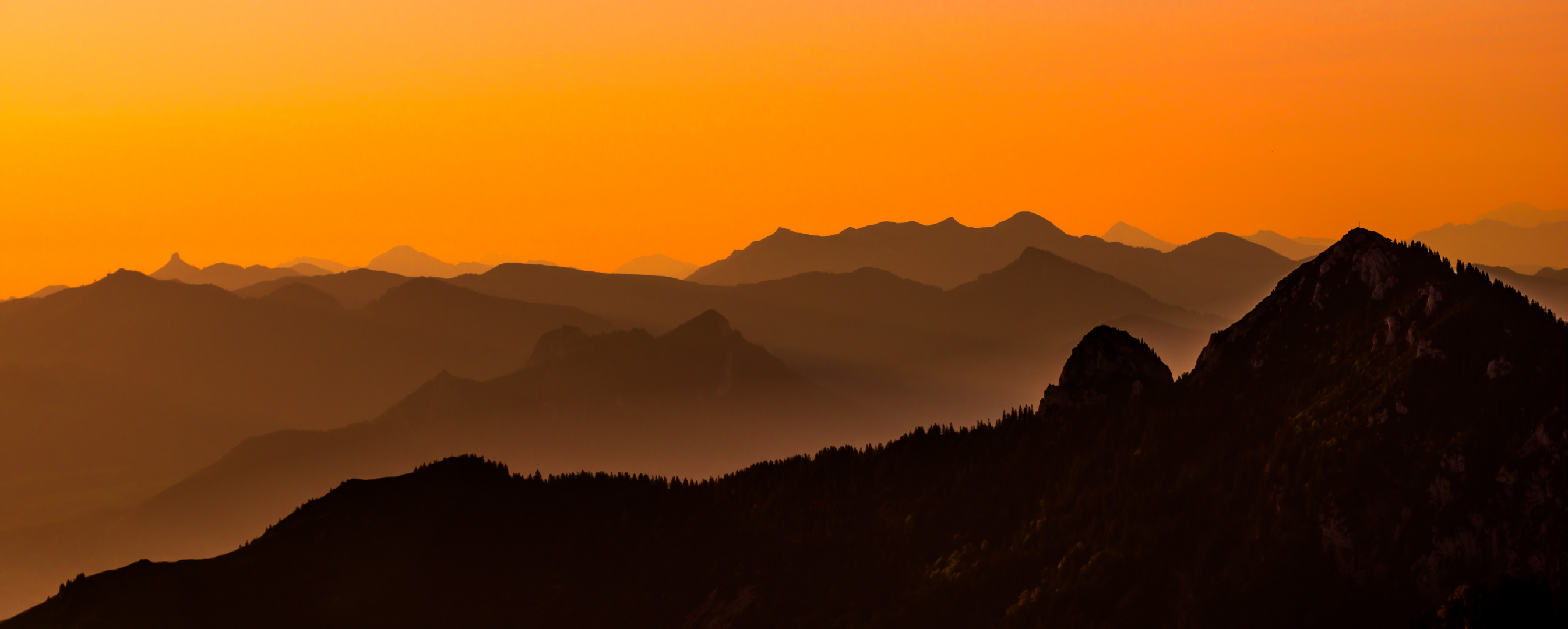 Östlicher Blick vom Breitenstein vor Sonnenaufgang