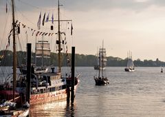 Övelgönne Museumshafen - Feuerschiff Elbe 3