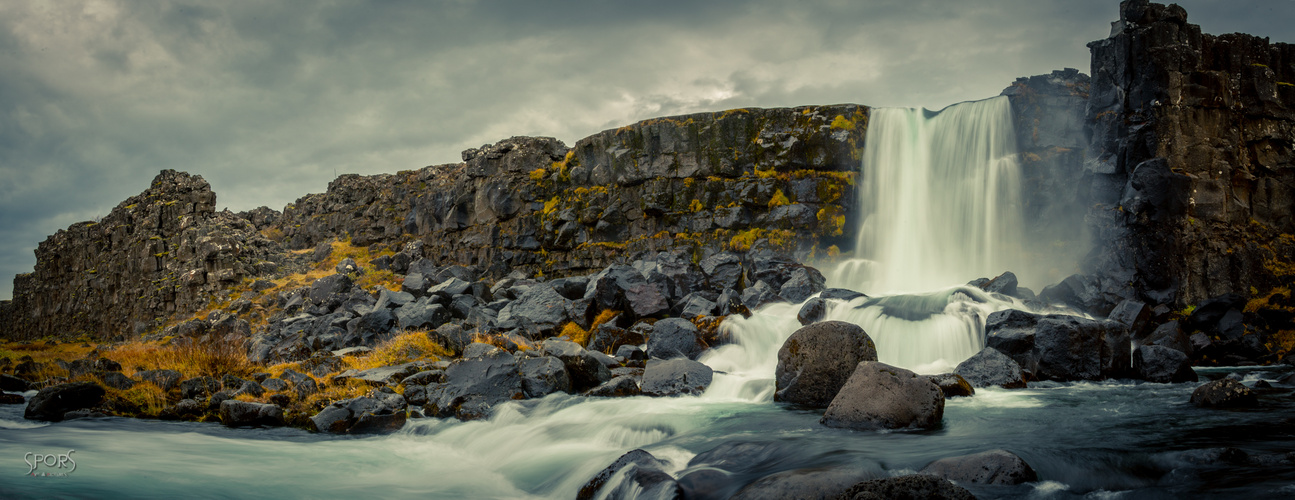 Öxarárfoss