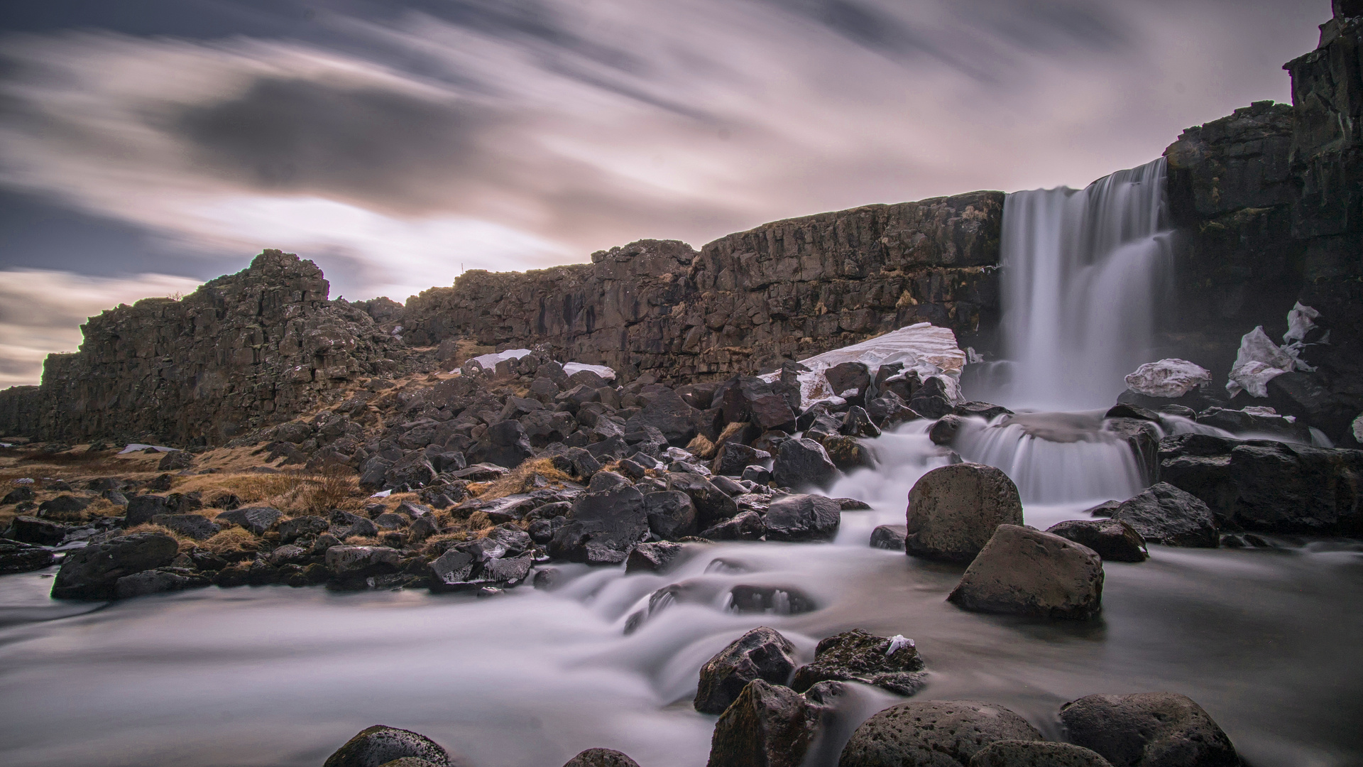 Öxarárfoss