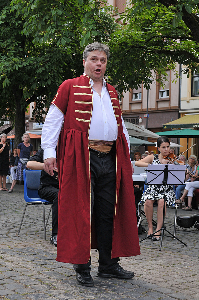 Offenbach: Oper auf dem Wilhelmsplatz 04