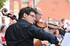 Offenbach: Oper auf dem Wilhelmsplatz 12