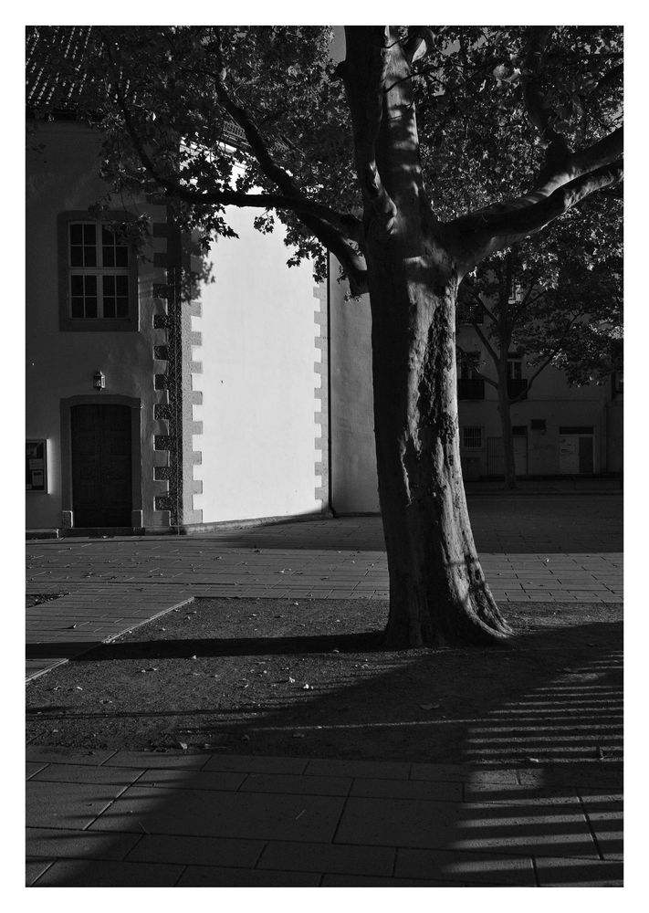 Offenbacher Ansichten - im Hintergrund Stadtkirche