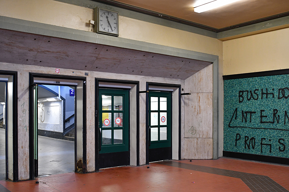 Offenbach/Main, Hauptbahnhof: 11:25 Uhr