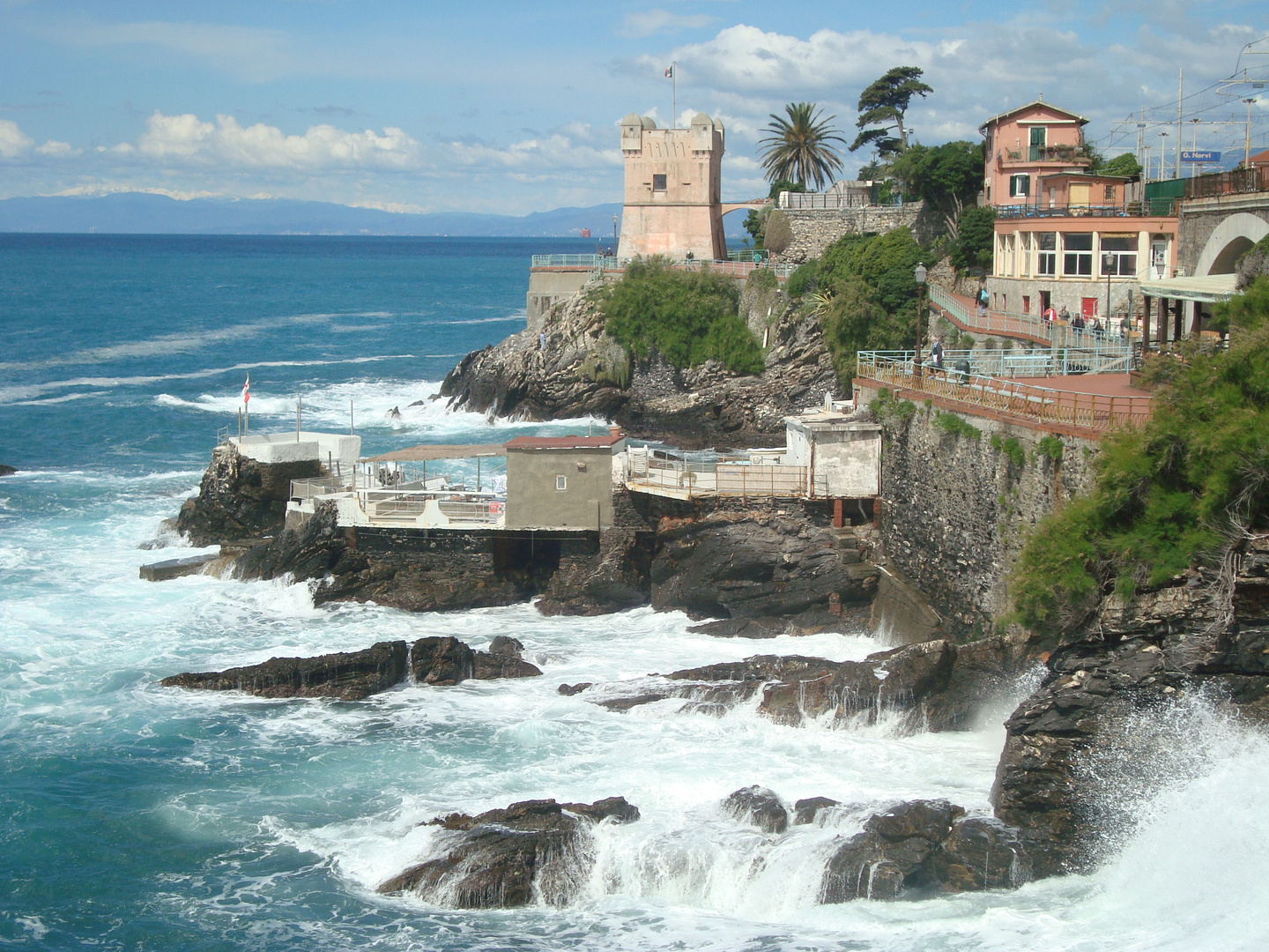 oggi il mare è arrabbiato