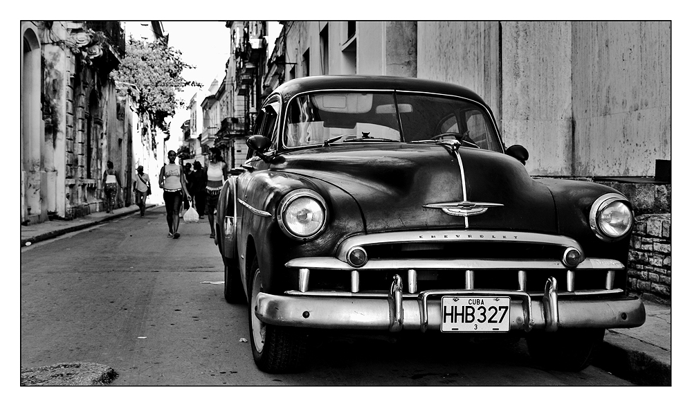 "Oh Lord, won´t you buy me an old Chevrolet..."