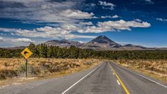 Ohakune street to Mount Ruapehu