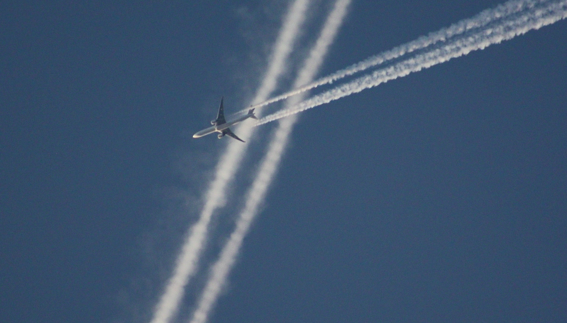 Ohne Flugzeuge wäre der Himmel nur aus Luft...