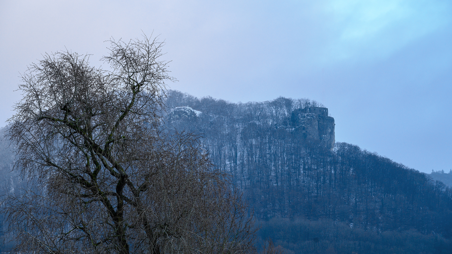 Ohne Turm - Sans tour