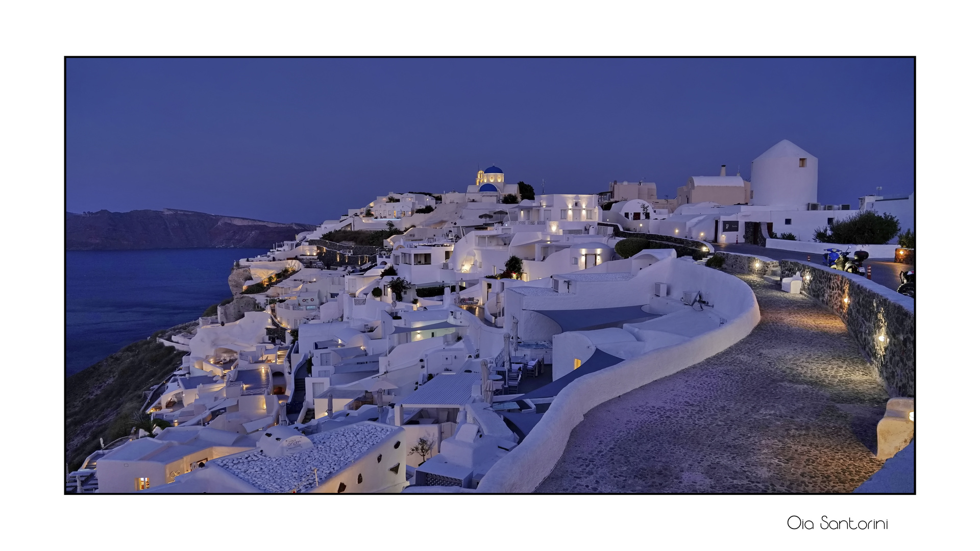 Oia Santorini before sunrise