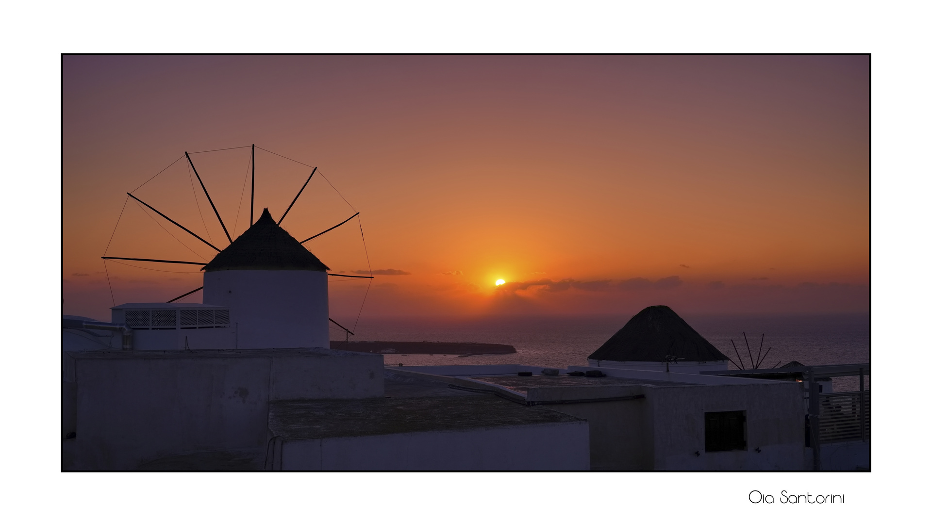 Oia sunset mit Windmühle