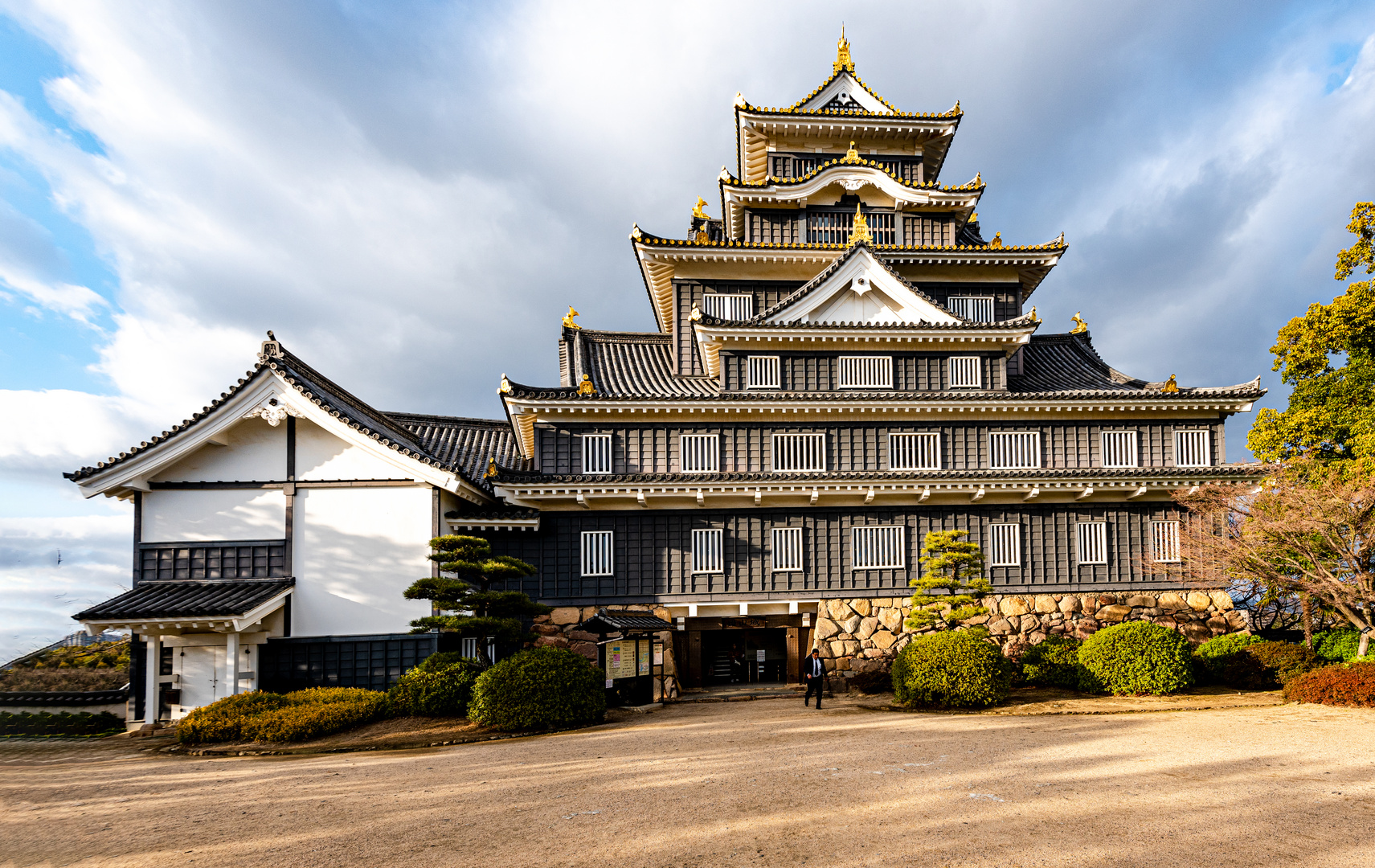 Okayama Castle 2