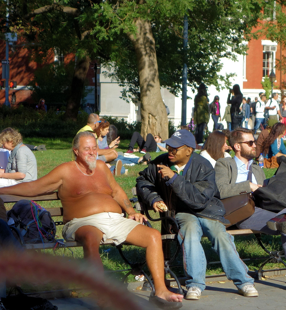 oktober-sonnenbad am washington square