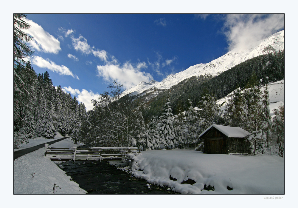 Oktober-Winter im Oberbergtal, Stubai