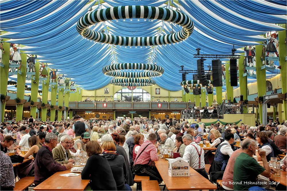 Oktoberfest 2017 auf der dWiesn ...