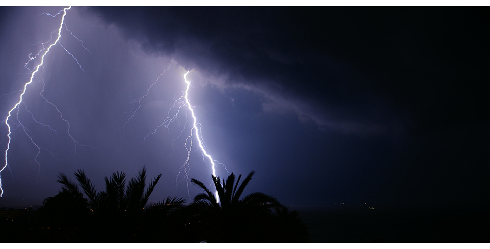 Oktobergewitter über Rhodos-Stadt (2)