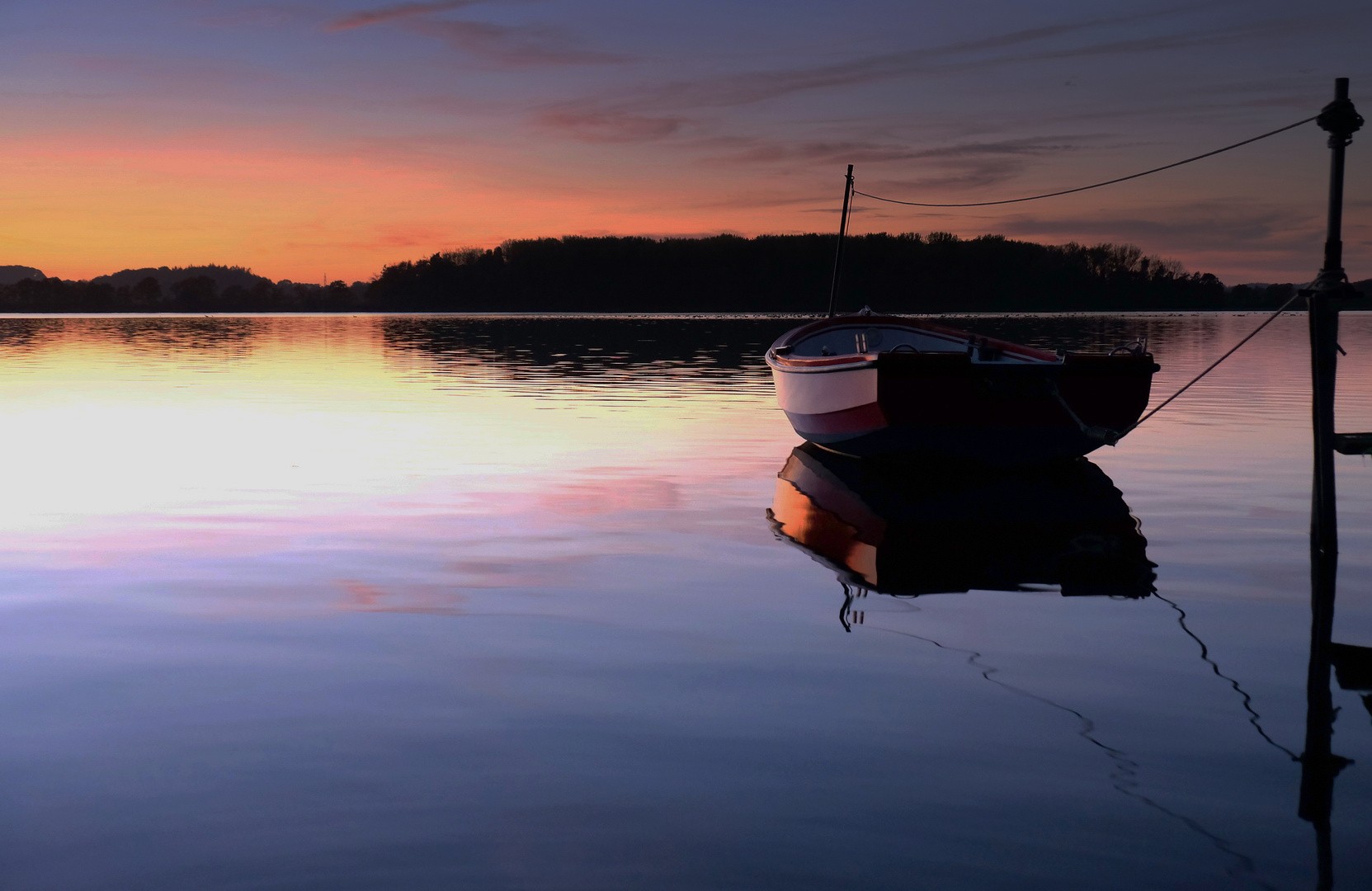 Oktoberstimmung am Binnenwasser