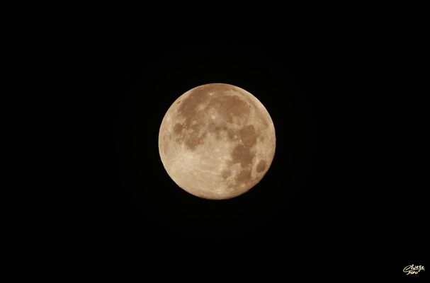 Oktobervollmond über Berlin