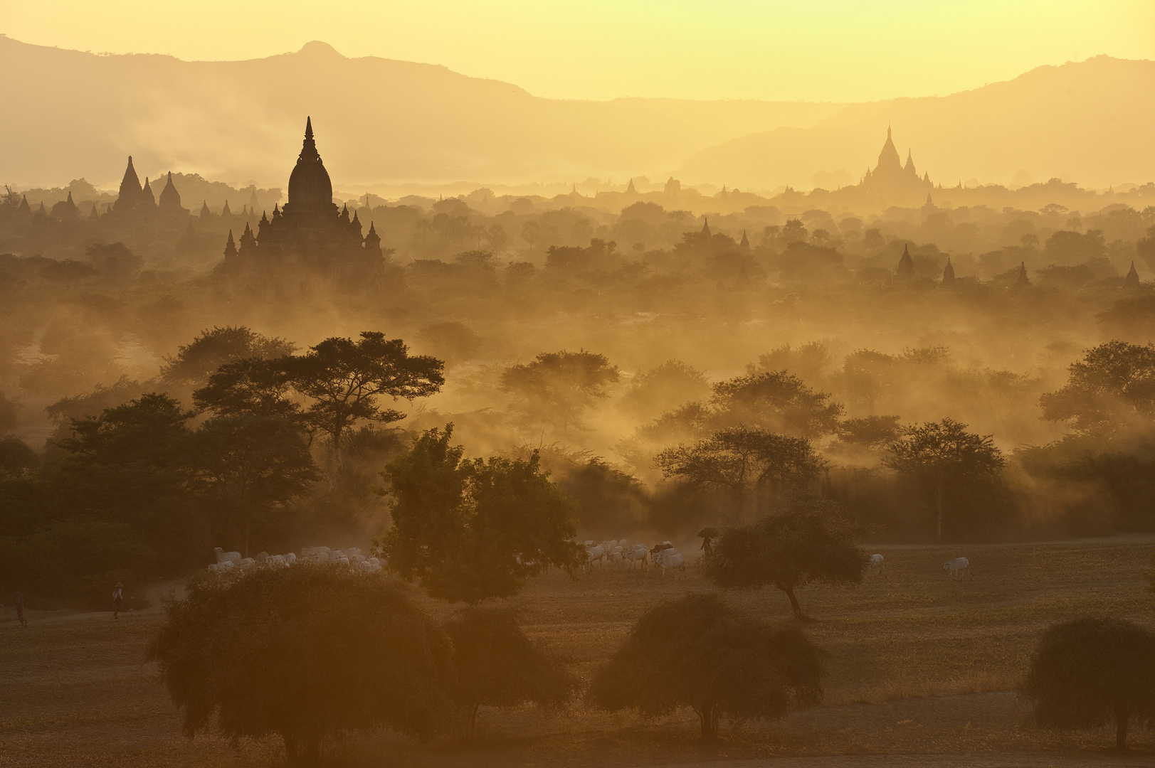 Old Bagan Sonnenaufgang