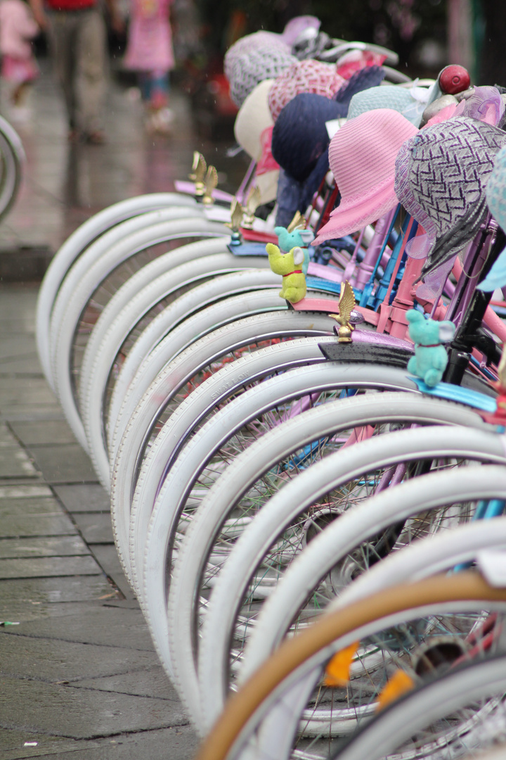 old bikes parade at kota tua jakarta