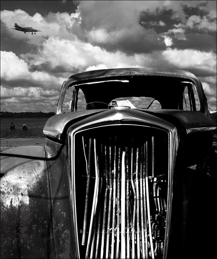Old British Car Foto Bild Autos Zweir der Marodes Oldtimer old-british-car-foto-bild-autos-zweir-der-marodes-oldtimer