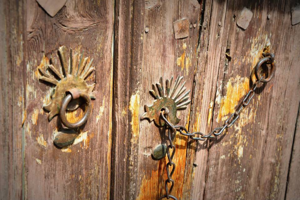 Old city doors in Veles