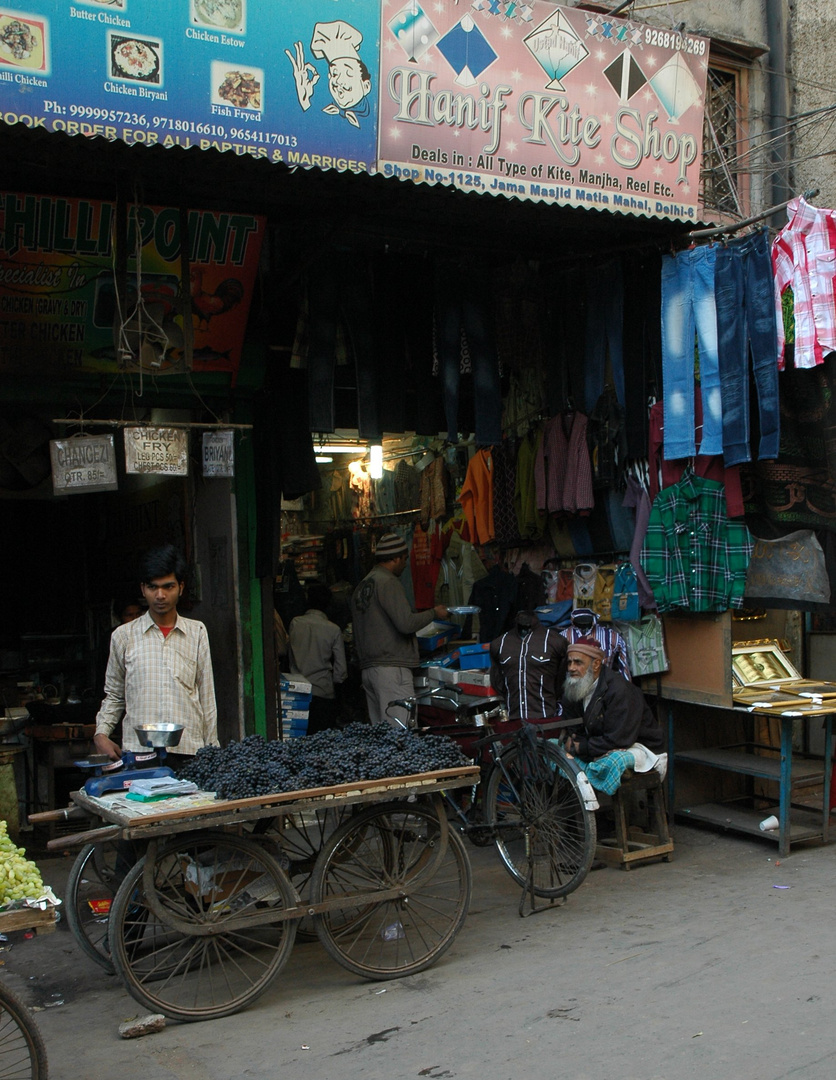 Old Dehli (17) - Hanif Kite Shop / Hanif's Drachen Shop