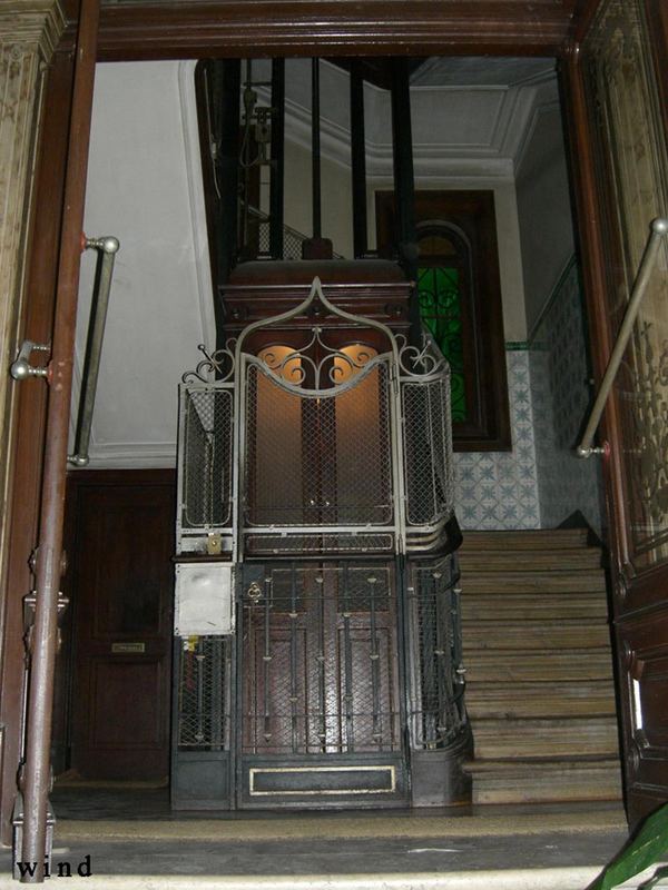 Old elevator