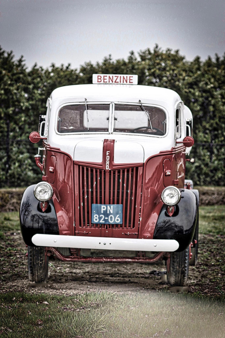 Old Ford.....