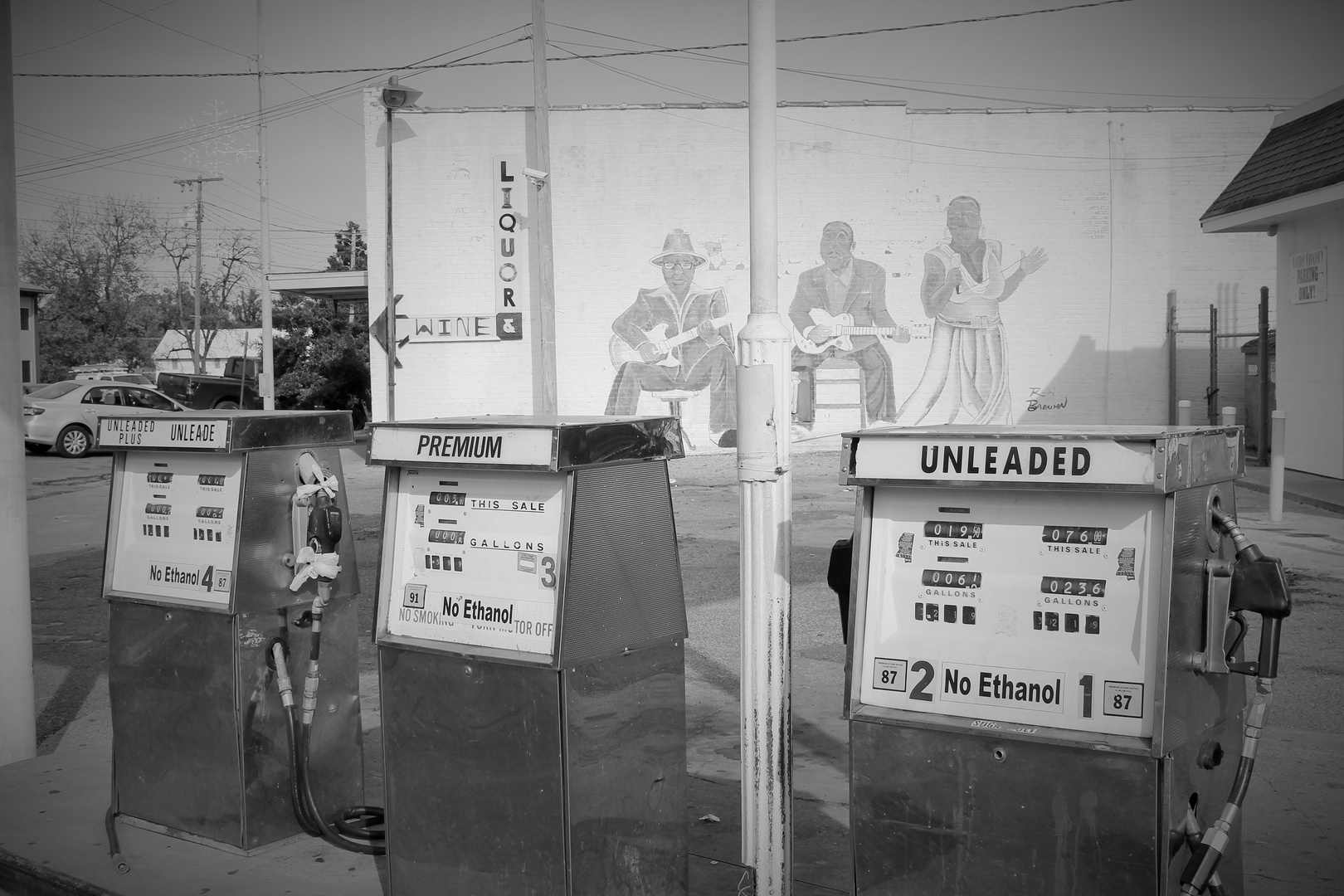 old gas station clarksdale