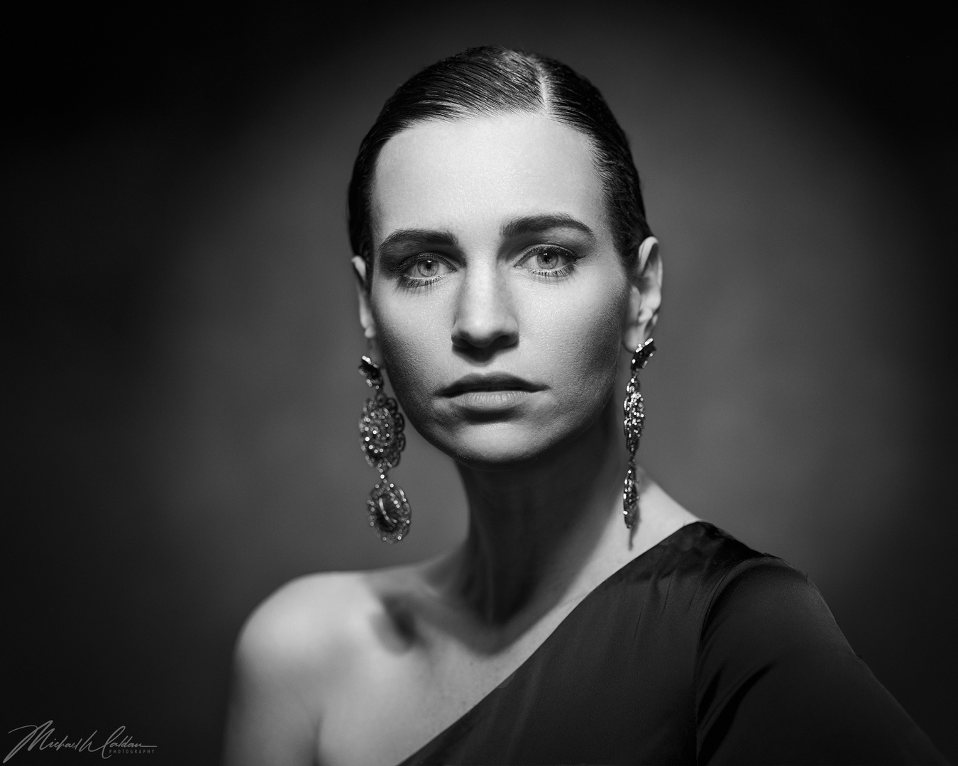 Old Hollywood Glamour Portrait