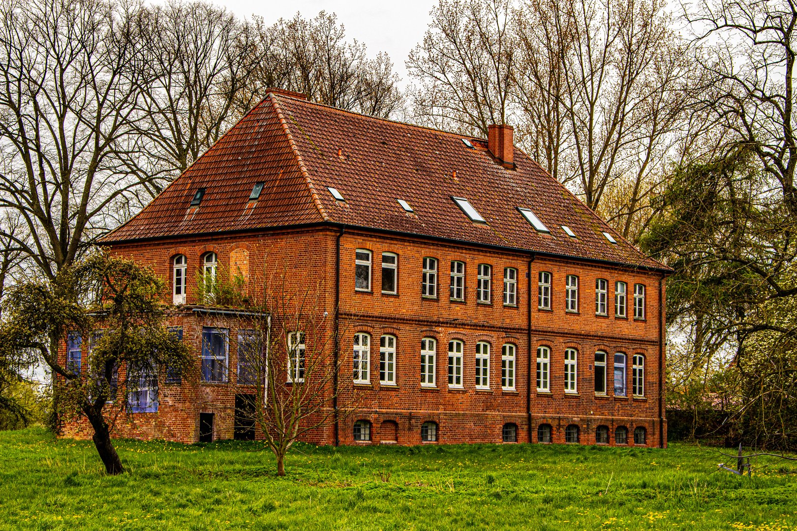 Old House Foto & Bild world, rot, alt Bilder auf