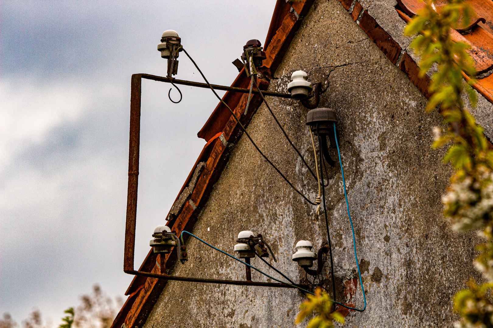 Old Insulators