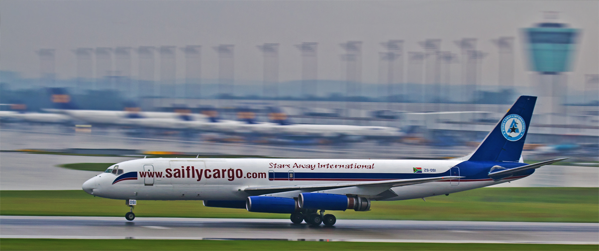 Old Lady DC8F