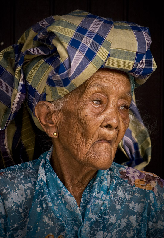 Old lady from Banjar