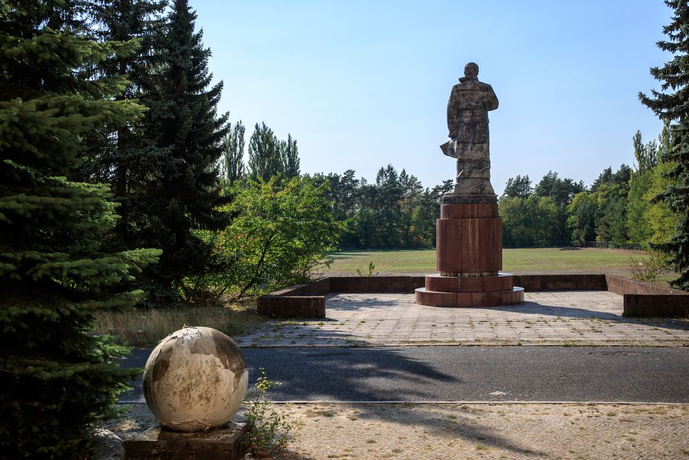 Old Lenin Statue 