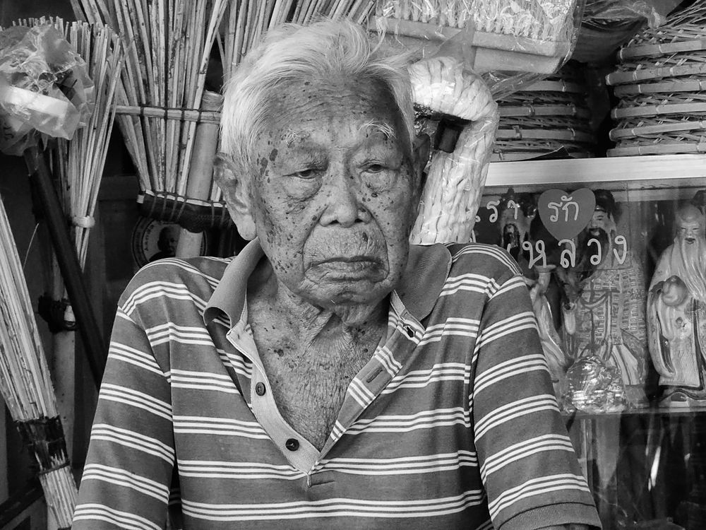 Old Man - Takua Pa