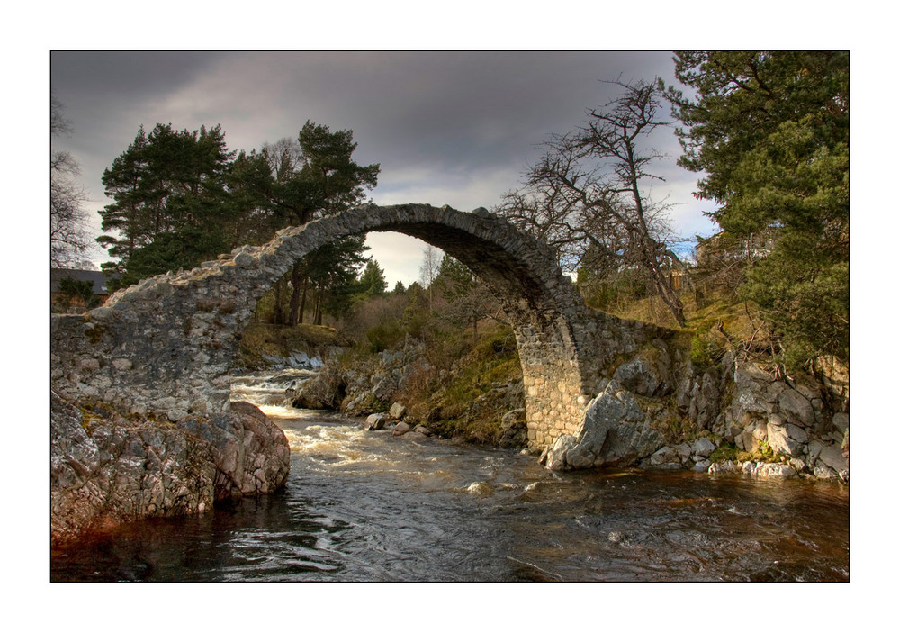 old packhorse bridge