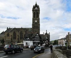 Old Parish Church and Bridge Inn, Peebles