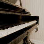 Old Piano