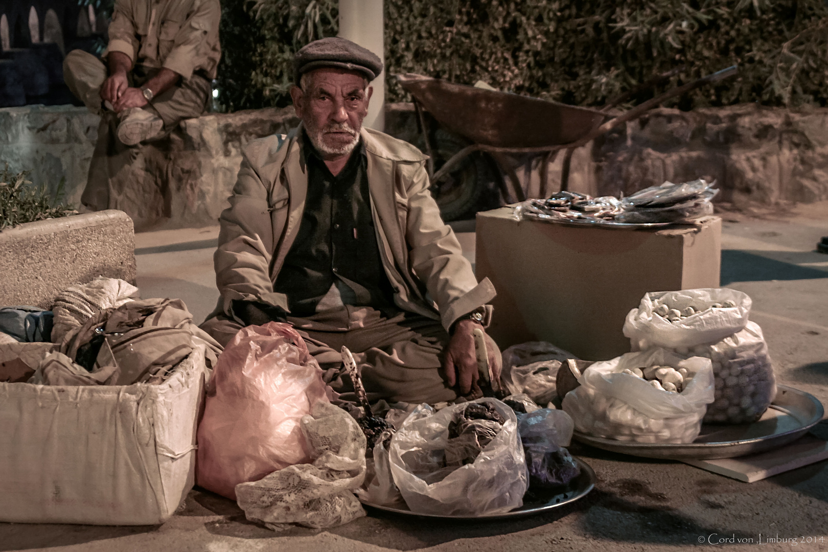 Old Sales Man - Isfahan, Iran 2005