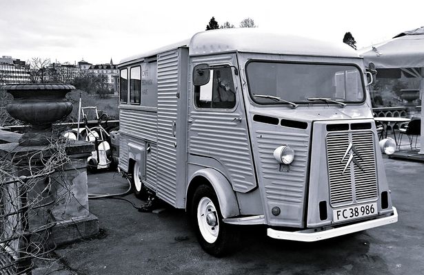 Old school Citroen found in Copenhagen