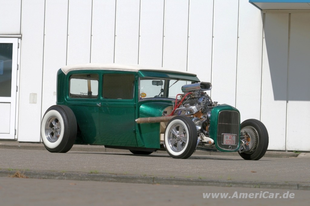 Old School Hot Rod in Farbe – 1929er Ford A Sedan