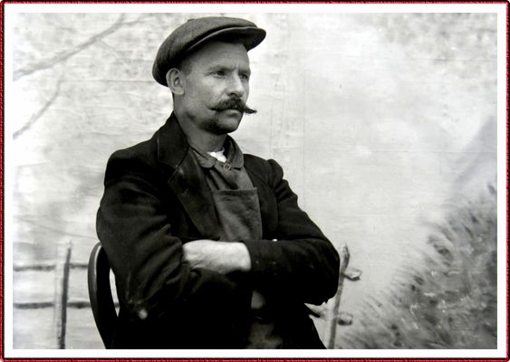 old scool from glass negative 1910