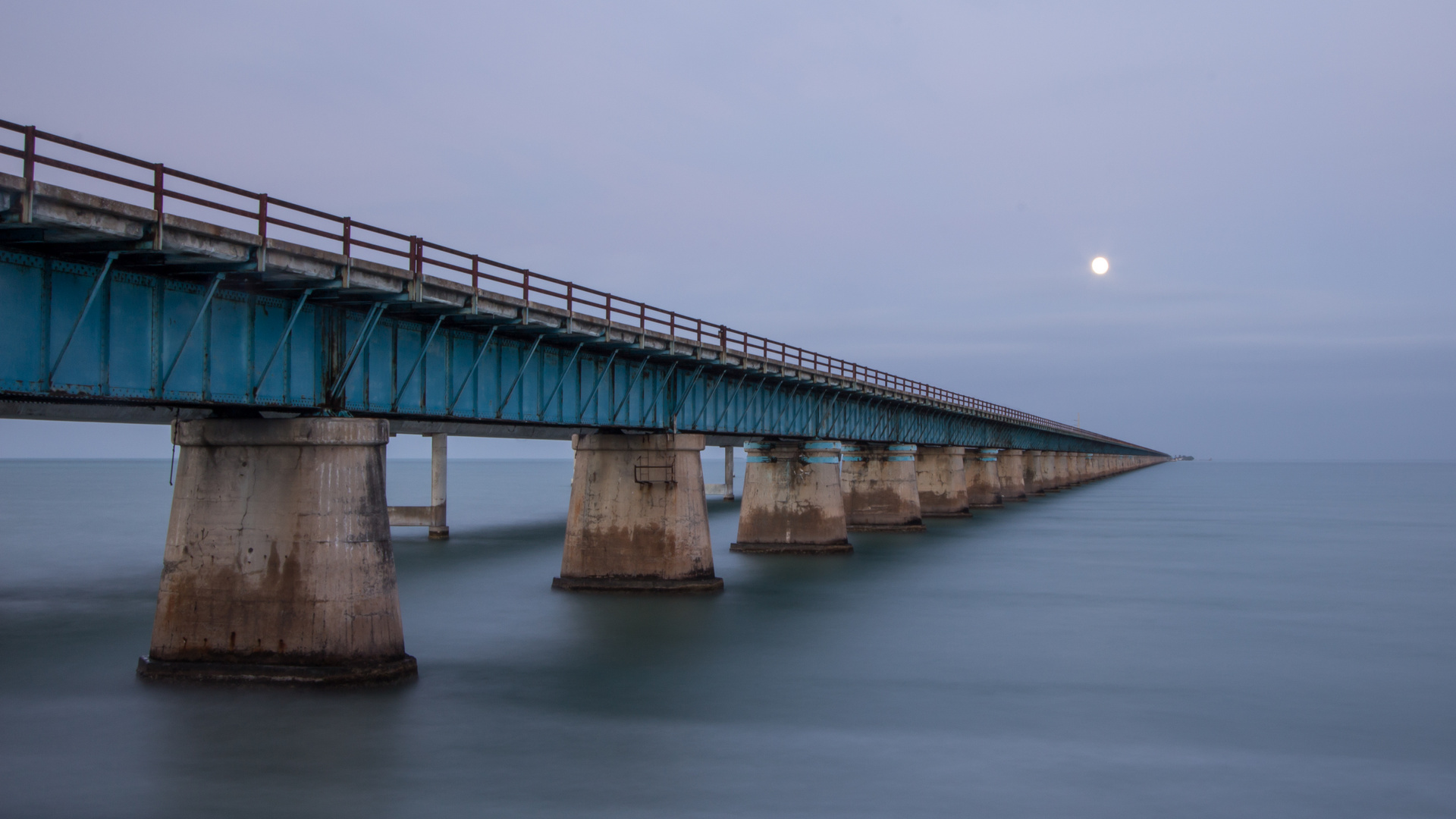 Old Seven Mile Brigde mit Vollmond