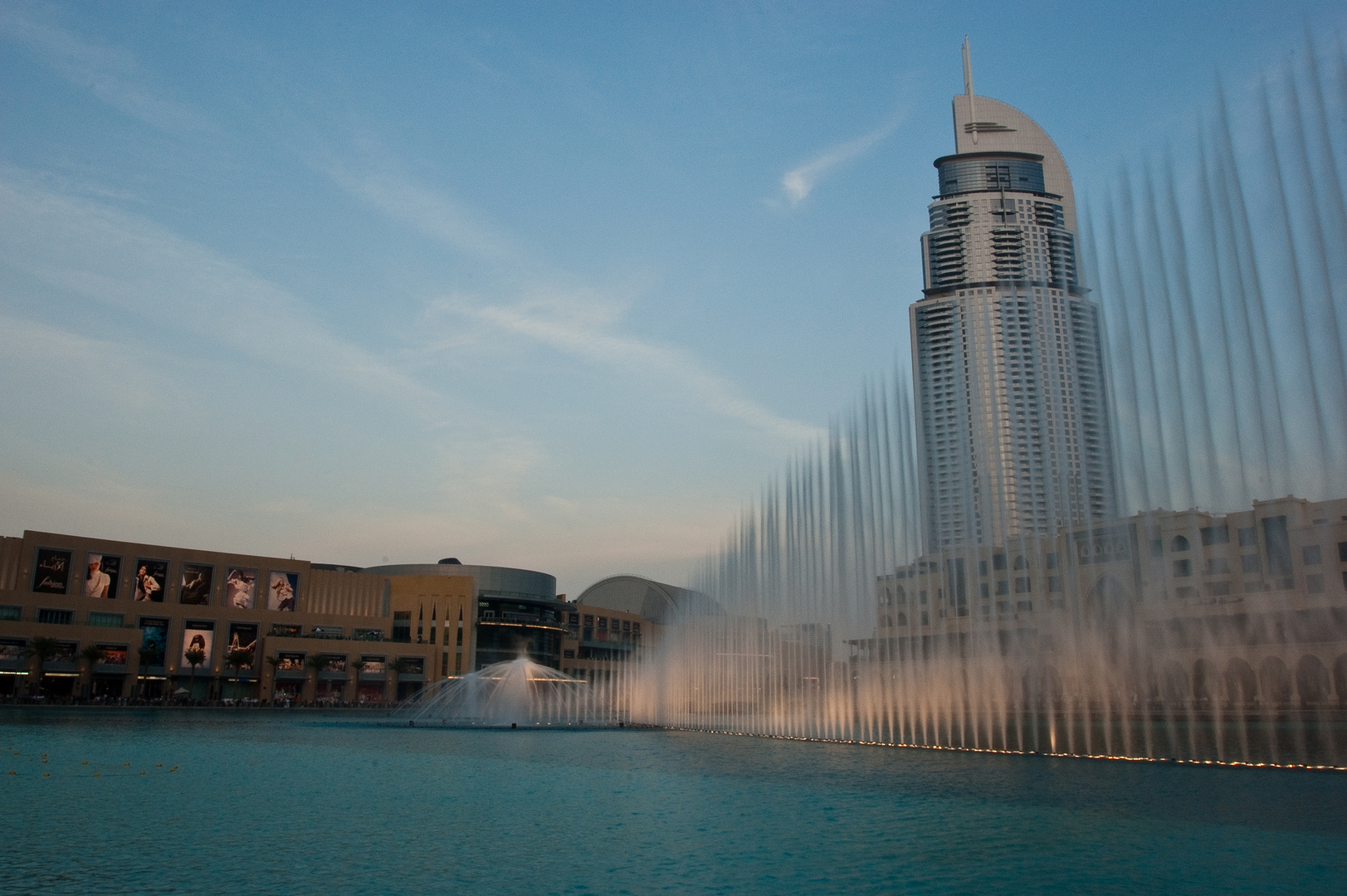 Old Town Dubai Fountain inkl. Address Hotel